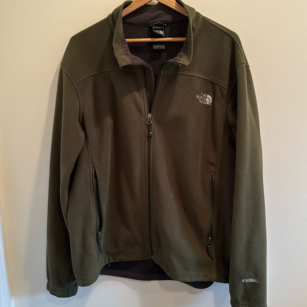 Gently used North Face Windwall Fleece zip up